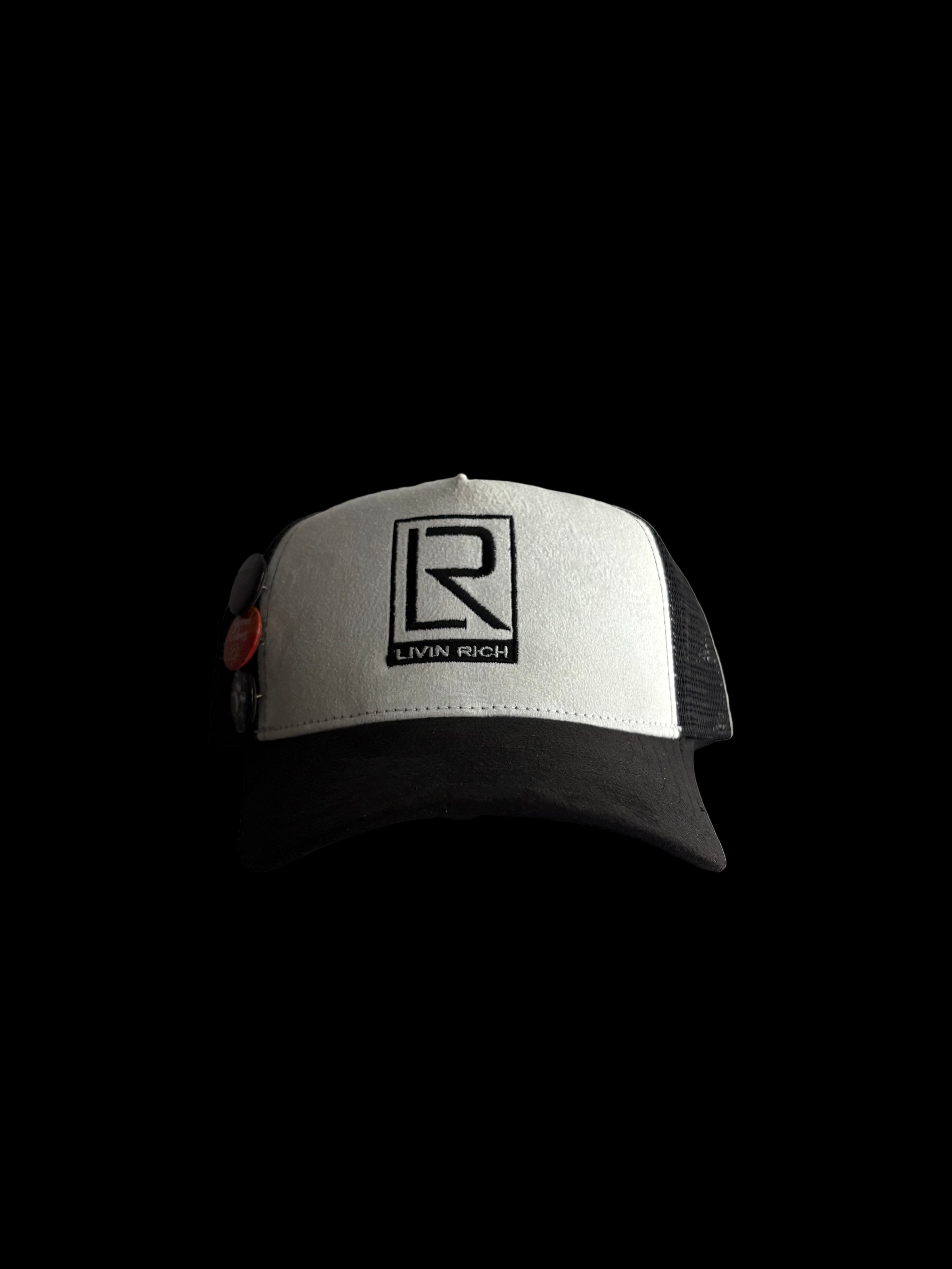 LIVIN RICH HAT (WHITE)
